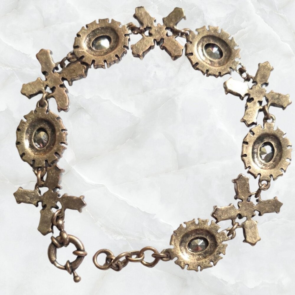 XO Rhinestone Statement Bracelet - Picture 2 of 6